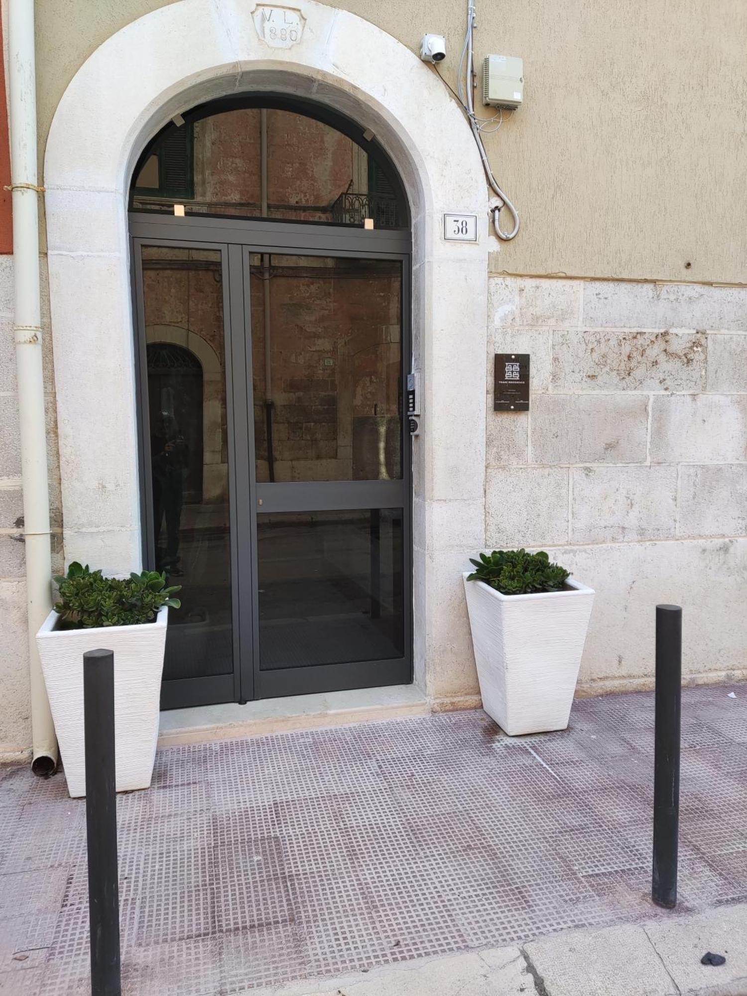 Trani Residence エクステリア 写真